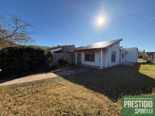 Foto 2 de Casa en venta de 2 dormitorios c/ cochera en Los Horneros