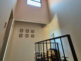 Foto 13 de DUPLEX EN VENTA DORREGO- APTO CREDITO- 4 Dorm/ 3 Baños/ Cochera