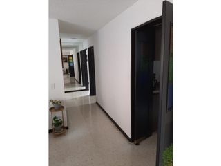 Foto 5 de SE VENDE APARTAMENTO GRANDE REFUGIO AN WASI 6809056