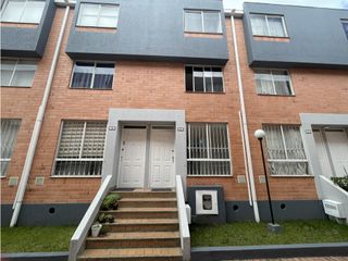 Foto 1 de ARRIENDO CASA EN CONJUNTO RESIDENCIAL SANTA CLARA