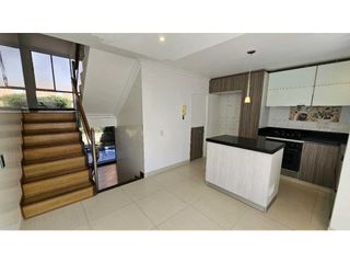Foto 12 de ARRIENDO CASA 127 MTS Y JARDIN 6 NIVELES EN DEL MONTE 3 (RTM)