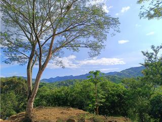 Foto 3 de Maat vende Lote Campestre, Villeta  14.400m2 $370Millones