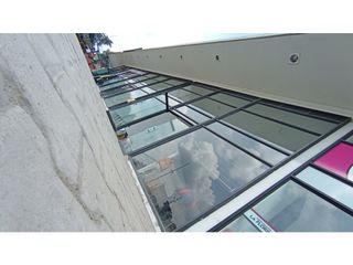 Foto 8 de Local Comercial vía Bogotá Siberia, 173 m2 Vendo