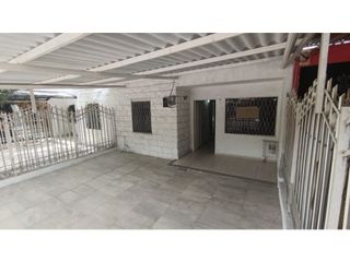 Foto 1 de Acogedora casa en zona residencial de Santa Marta - G.017