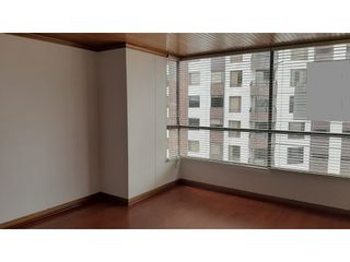 Foto 1 de Iluminado apartamento para arriendo en Multicentro
