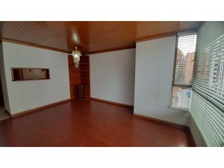Foto 3 de Iluminado apartamento para arriendo en Multicentro