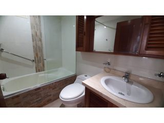 Foto 10 de Iluminado apartamento para arriendo en Multicentro