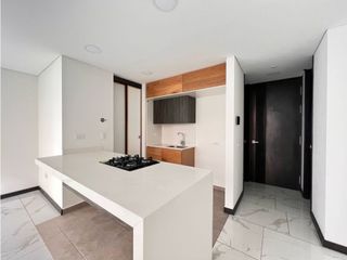 Foto 5 de APARTAMENTO EN ARRIENDO EN LAURELES SANTA TERESITA