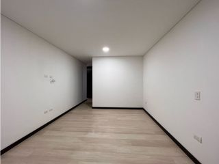 Foto 11 de APARTAMENTO EN ARRIENDO EN LAURELES SANTA TERESITA