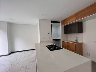 Foto 7 de APARTAMENTO EN ARRIENDO EN LAURELES SANTA TERESITA