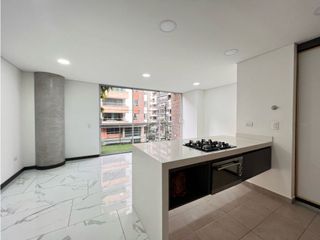 Foto 1 de APARTAMENTO EN ARRIENDO EN LAURELES SANTA TERESITA
