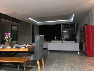 Foto 14 de HERMOSA CASA ENVIGADO LOMAA DEL ESCOBERO PARTE ALTA