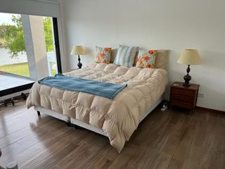 Foto 6 de Venta Casa con  Al Rio en Barrio Náutico San Juan Villanueva
