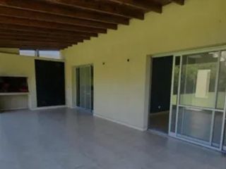 Foto 10 de Casa en venta - 4 Dormitorios 4 Baños - Tigre