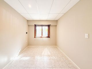 Foto 14 de IMPECABLE CASA EN PH DE 3 AMB A LA CALLE
