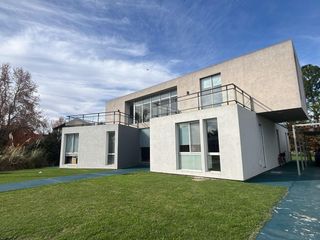 Foto 1 de Quinta en Virrey Del Pino