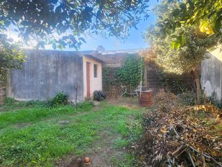 Foto 5 de Casa en  calle Bressoud (zona Ovidio Lagos y Tibiletti)