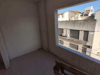 Foto 3 de Venta, Departamento, Monoambiente, Balcón, Monte Castro