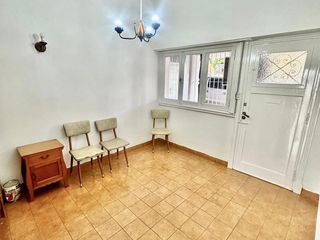 Foto 1 de ALQUILO OFICINA ZONA CHAUVIN CHALET ESTILO MARPLATENSE