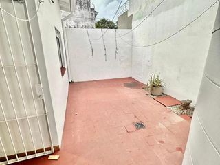 Foto 12 de ALQUILO OFICINA ZONA CHAUVIN CHALET ESTILO MARPLATENSE