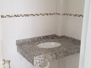 Foto 9 de Piso de oficinas en alquiler de 120m2 en zona Plaza Colón