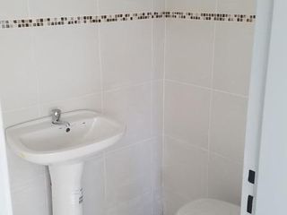 Foto 10 de Piso de oficinas en alquiler de 120m2 en zona Plaza Colón