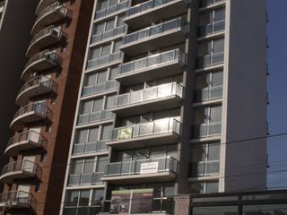 Foto 1 de Departamento - Lomas de Zamora Este