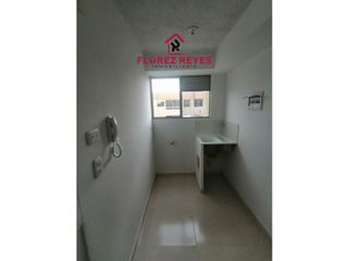Foto 6 de APARTAMENTO PUERTA DORADA  EDIF CORALINA
