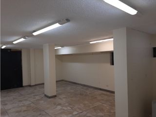 Foto 12 de 12 De Octubre, Local Comercial en Renta, 150m2, 4 Ambientes