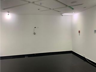 Foto 7 de De Los Granados, Local Comercial en Renta, 80m2, 3 Ambientes