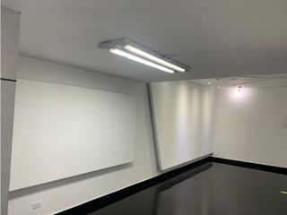 Foto 11 de De Los Granados, Local Comercial en Renta, 80m2, 3 Ambientes