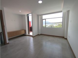 Foto 2 de Mitad del Mundo, Casa en Renta, 122m2, 3 Habitaciones  nueva )
