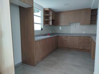 Foto 8 de Mitad del Mundo, Casa en Renta, 122m2, 3 Habitaciones  nueva )