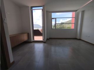 Foto 6 de Mitad del Mundo, Casa en Renta, 122m2, 3 Habitaciones  nueva )