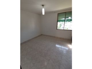 Foto 6 de APARTAMENTO CIUDAD JARDIN