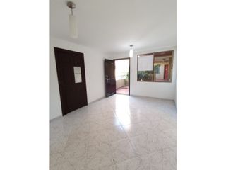 Foto 4 de APARTAMENTO CIUDAD JARDIN