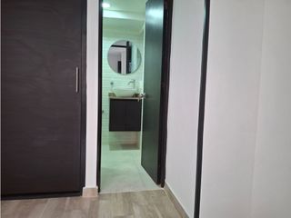 Foto 9 de APARTAMENTO EN VENTA GRAN GRANADA