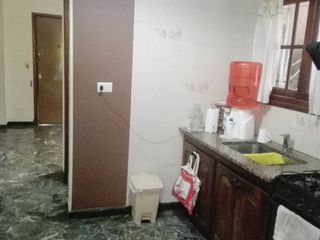 Foto 8 de Casa PH en venta en Bernal Centro