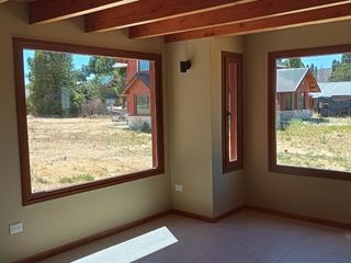 Foto 7 de RE/MAX vende Duplex de 4 ambientes a estrenar