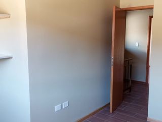 Foto 8 de RE/MAX vende Duplex de 3 ambientes a estrenar