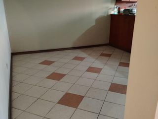 Foto 9 de Departamento en  SE VENDE DEPARTAMENTO 2 Y 3 PISO POR VIAJE