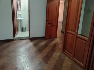 Foto 2 de Departamento en  SE VENDE DEPARTAMENTO 2 Y 3 PISO POR VIAJE