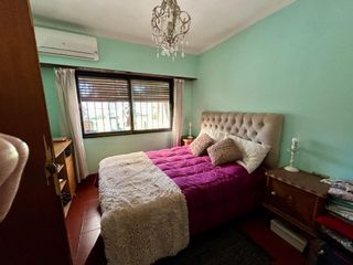 Foto 24 de Casa 4 ambientes en venta en Lomas de Zamora