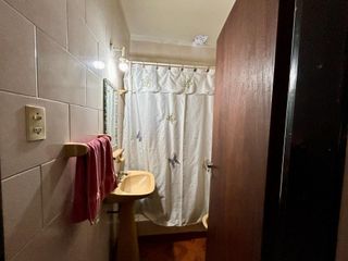 Foto 21 de Casa 4 ambientes en venta en Lomas de Zamora