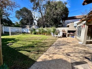 Foto 8 de Casa 4 ambientes en venta en Lomas de Zamora