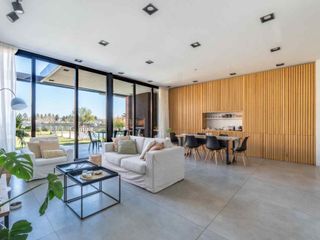 Foto 2 de Casa en Venta en El Cantón - Barrio Islas