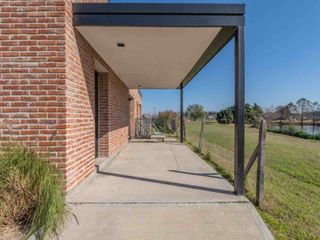 Foto 38 de Casa en Venta en El Cantón - Barrio Islas