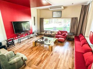Foto 15 de VENTA CASA 6 AMB CON PILETA EN BARRIO ALAMO ALTO!