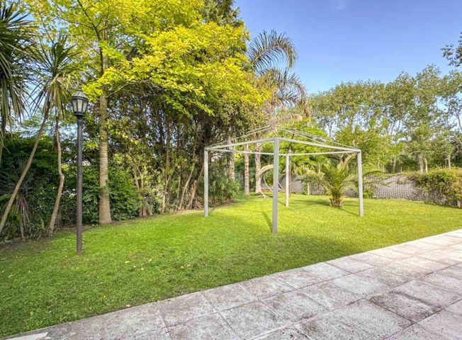 place photo 68