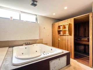 Foto 44 de VENTA CASA 6 AMB CON PILETA EN BARRIO ALAMO ALTO!